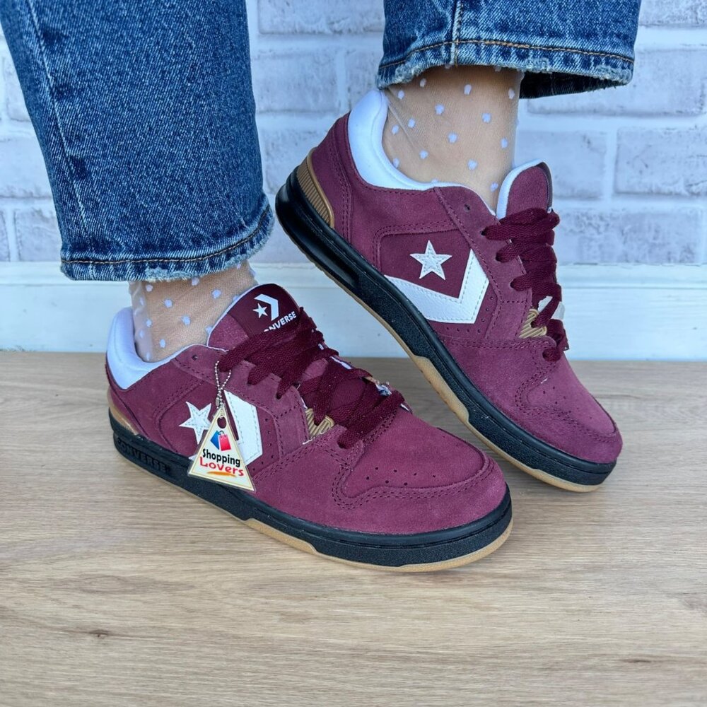 ⭐Converse CL98 Suede Low Top Sz 8.5 Women's shoes Sneakers Burgundy A15607C